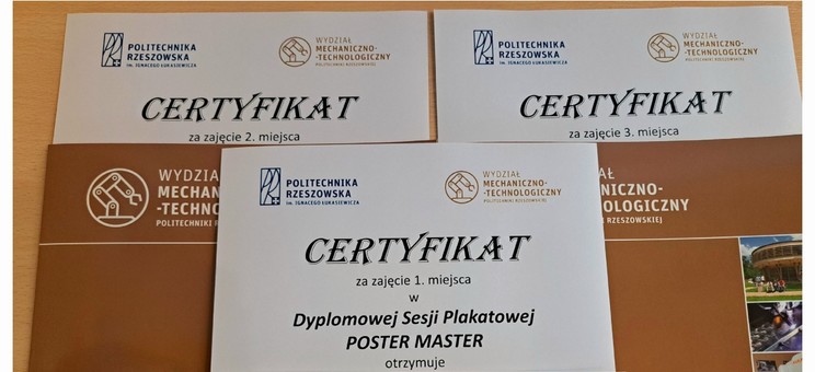 Certfikaty dla uczestników Dyplomowej Sesji Plakatowej POSTER MASTER 2024