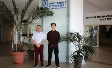PODWÓJNY SUKCES NAUKOWY UCZNIA LO IM. KEN W STALOWEJ WOLI